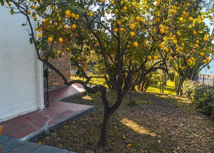 Apartamento Lemon With Garden And Sea View By Wonderful Italy *